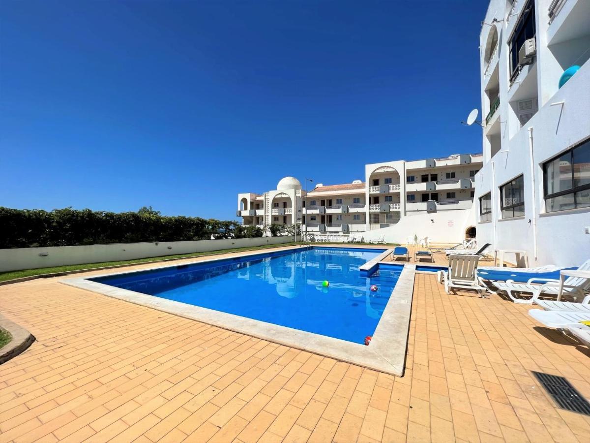 Albufeira Classic With Pool By Homing Dış mekan fotoğraf